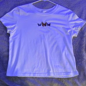 Medium crop top butterfly shirt